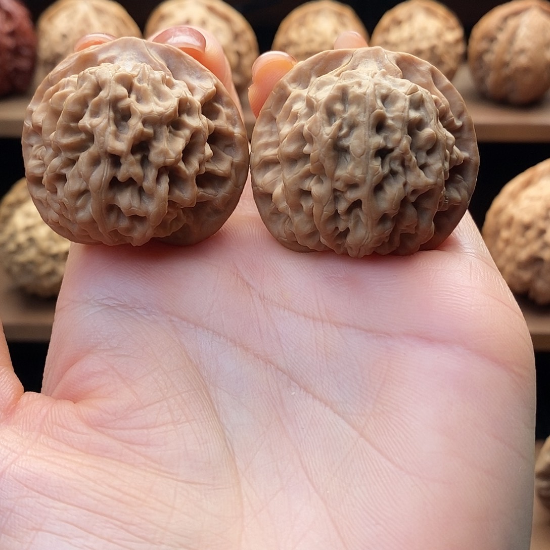 清***麦文玩核桃吊坠秦闷20（静静文玩）