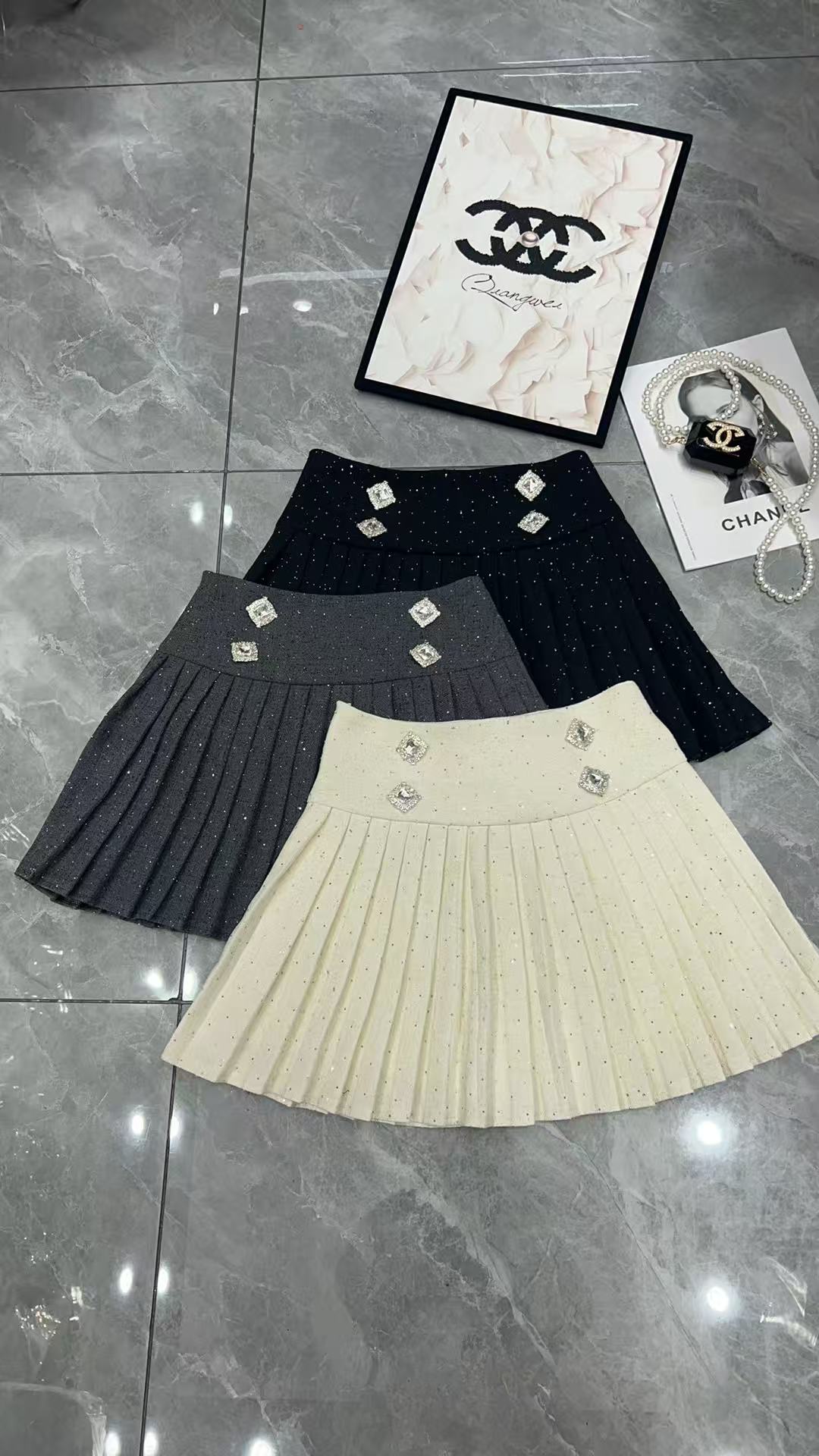 2025新款时尚秋冬女士气质订制修身高腰显瘦重工百褶裙69117