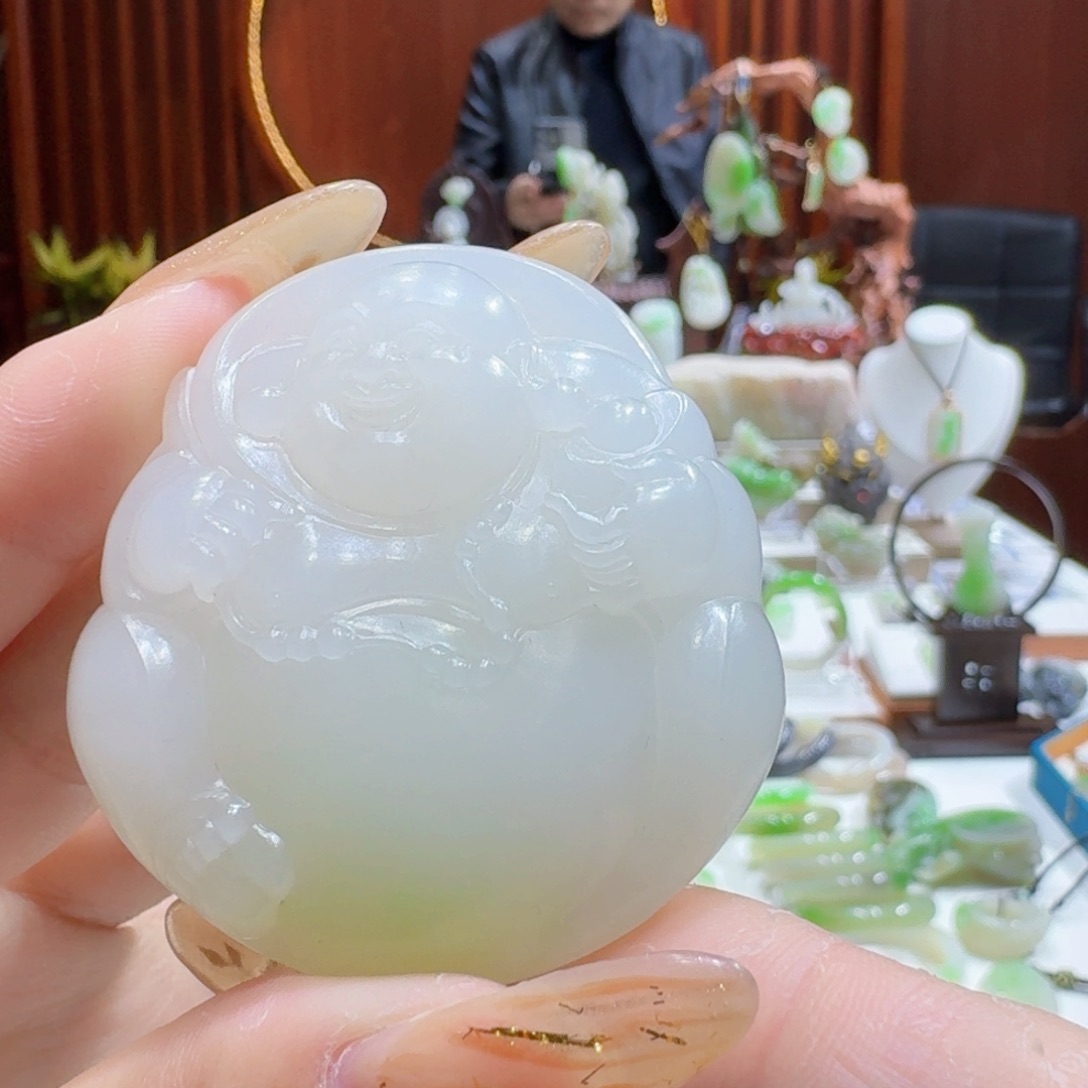 和田玉翠青佛未镶嵌