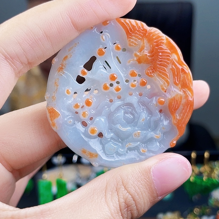 翡翠颈饰未镶嵌饰品