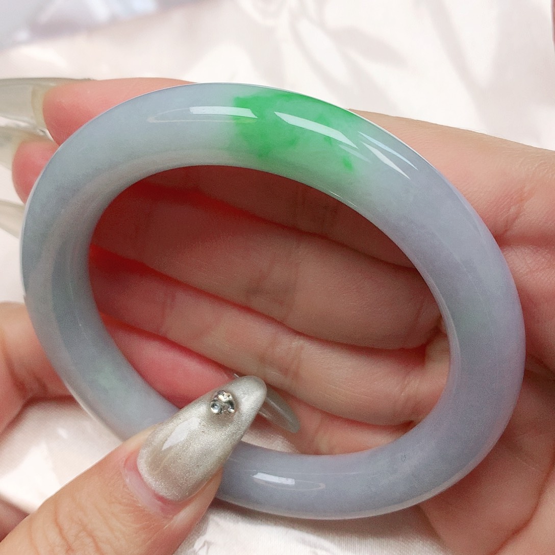 翡翠手镯未镶嵌抖音652