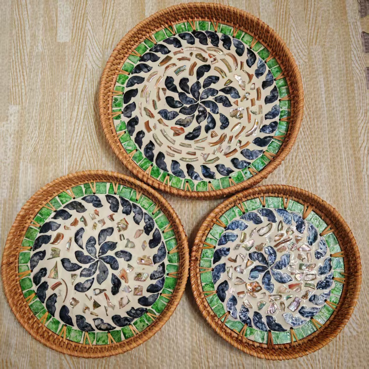 H越南真藤手工编织我28*3圆形繁星点点贝壳盘桌面水果盘