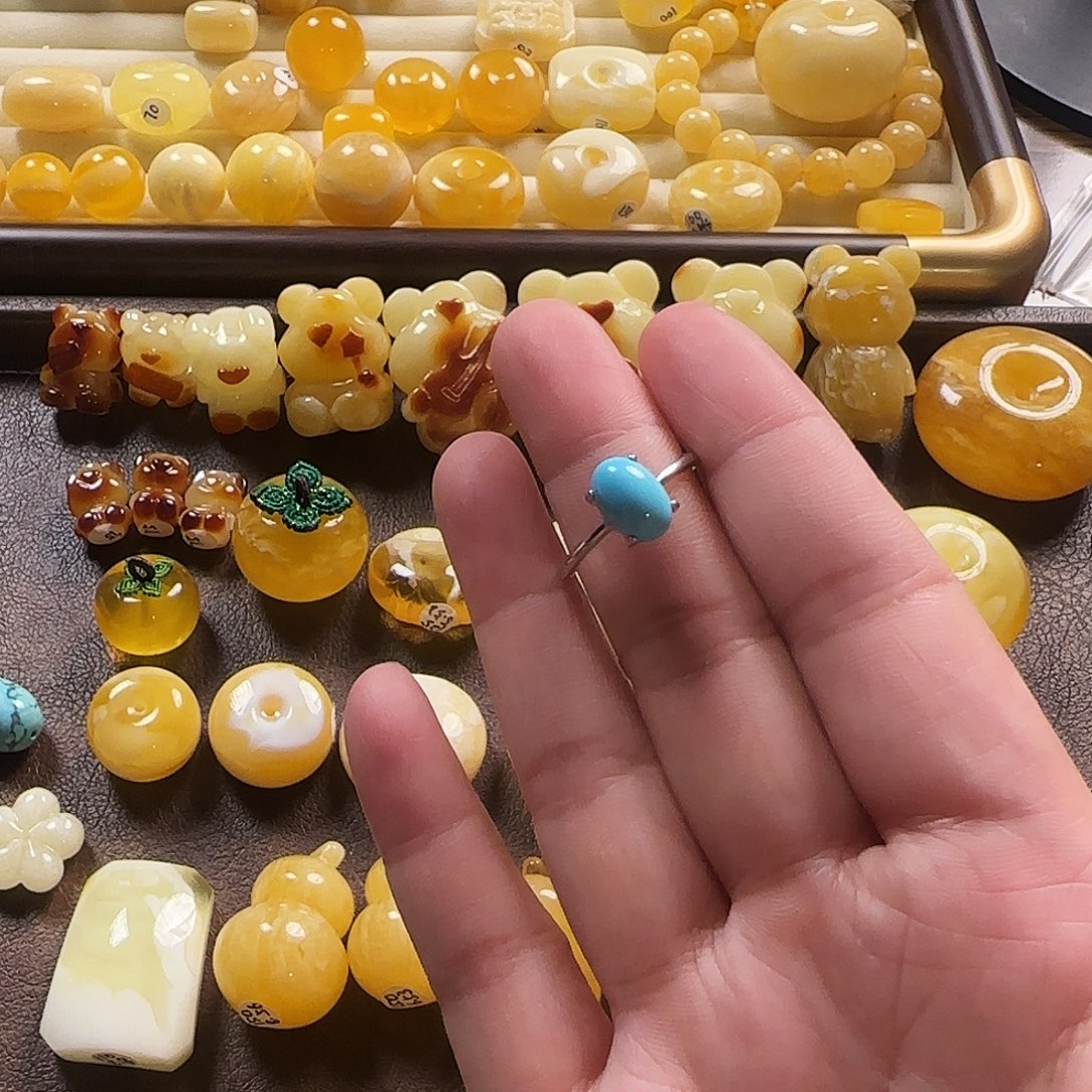 策***玛吊坠猴头核桃戒指