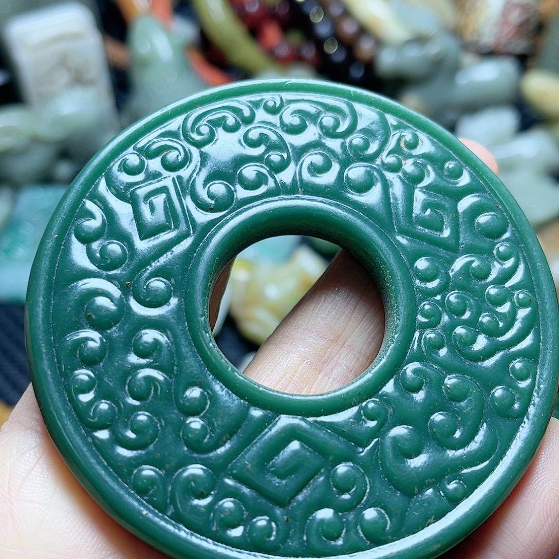 白玉菩提吊坠摆件