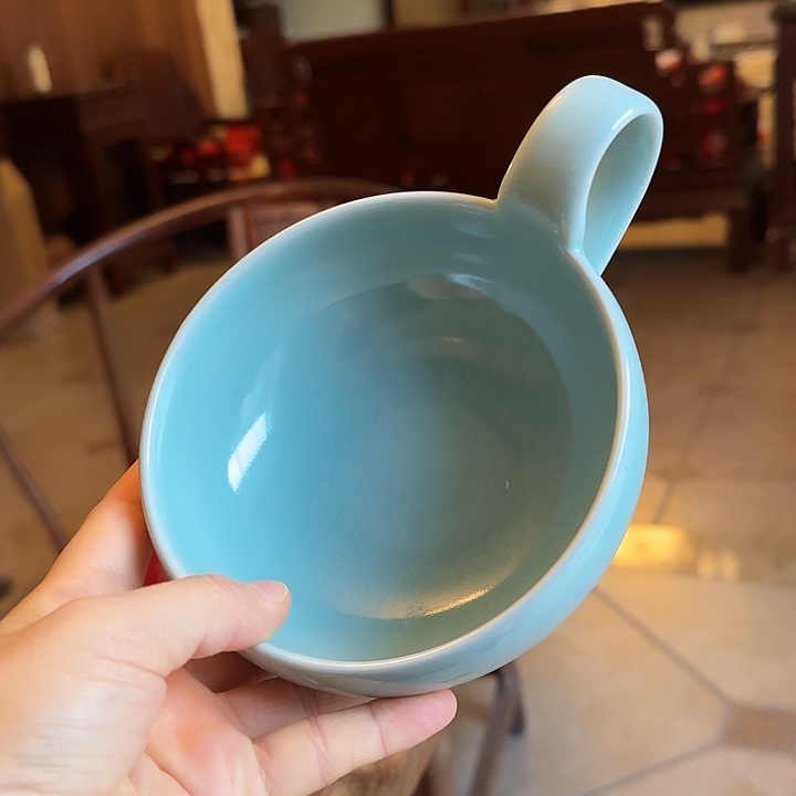 青瓷哈哈哈哈哈哈哈哈哈哈哈哈