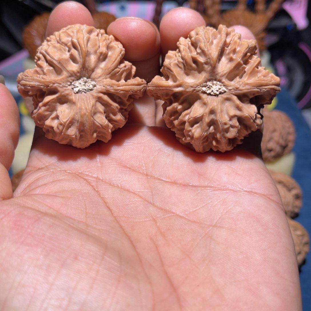 桃核把件45全品苹果园