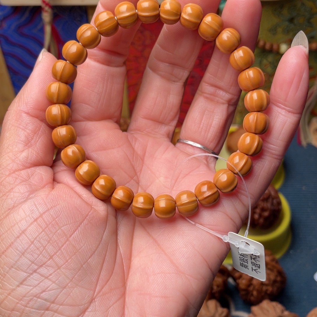 文玩核桃把件0.9鲨鱼背