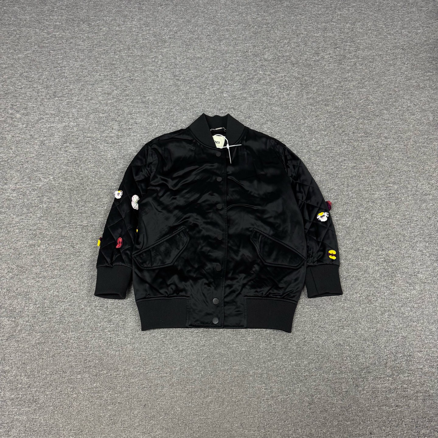 99新 AMIPARIS FENDI 芬迪 重工刺绣 长袖 夹克棒球服外套 36码
