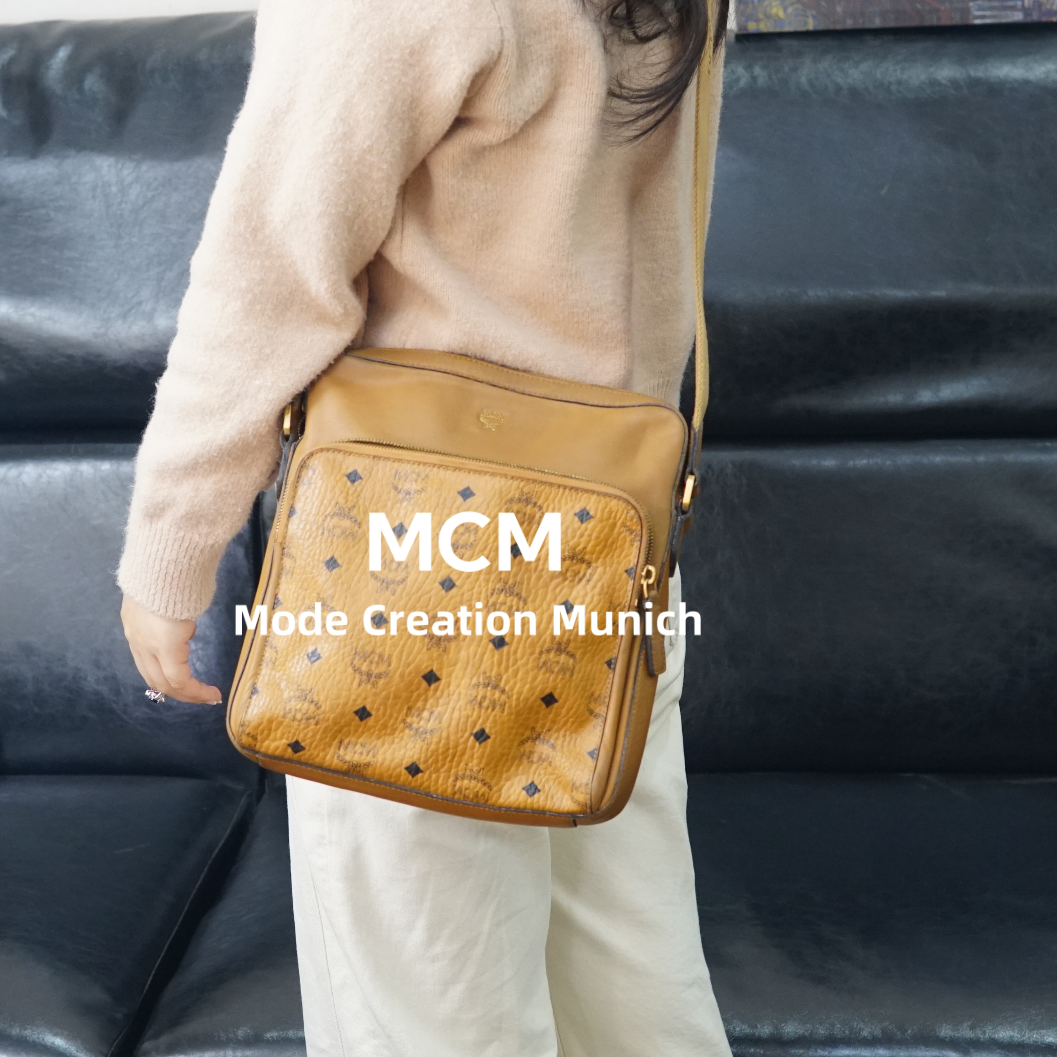 95新 MCM 干邑色斜挎包/HD01506021/6021