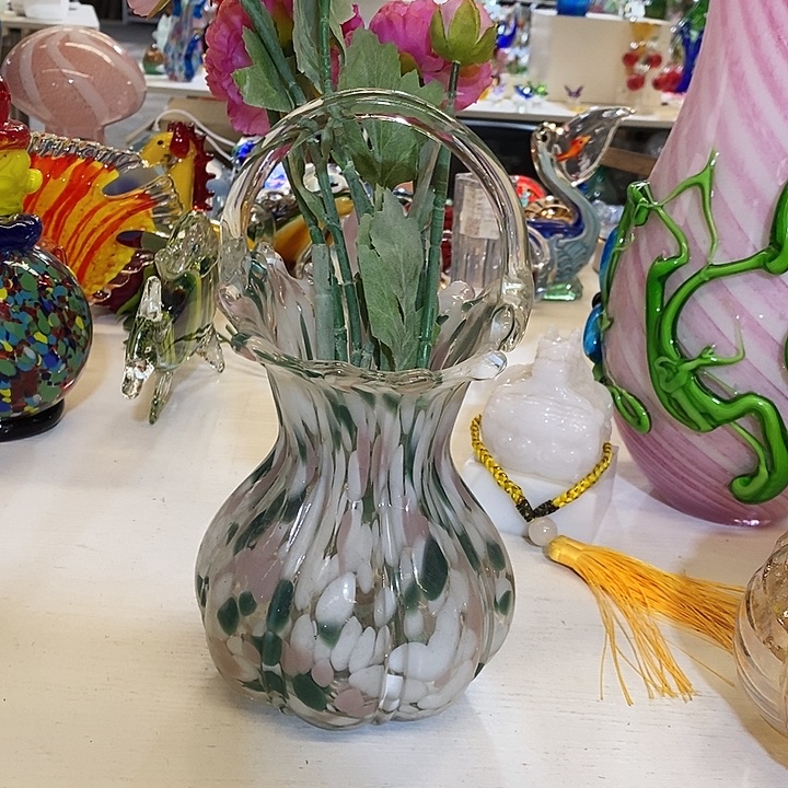 花瓶高23厘米口径6厘米