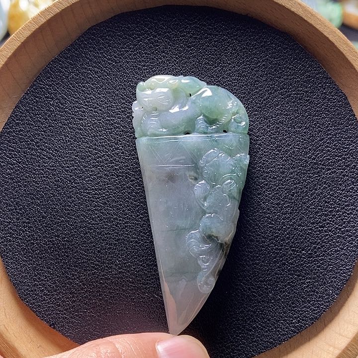 翡翠颈饰未镶嵌缅甸a货