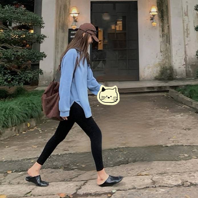 Nuance Mémoire 双面加绒侧面开叉长袖宽松打底衫RL0075