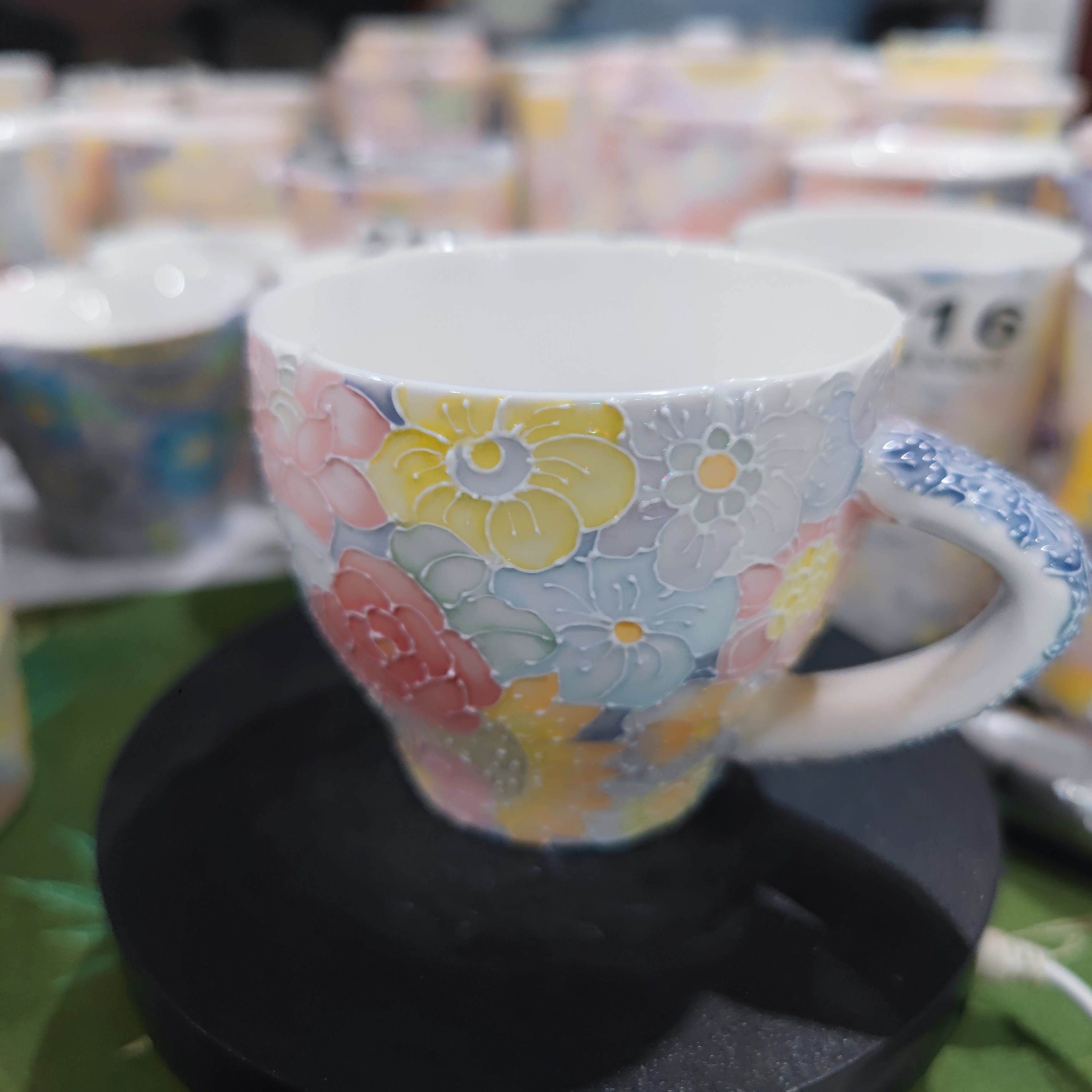 万花大容量咖啡杯精致把手办公水杯具体以实物为准