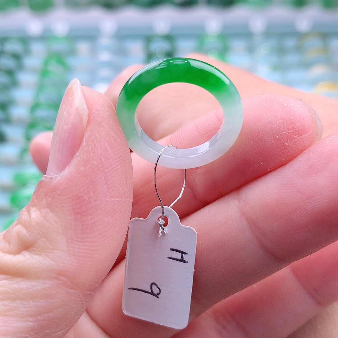 翡翠戒指未镶嵌A货缅甸翡翠