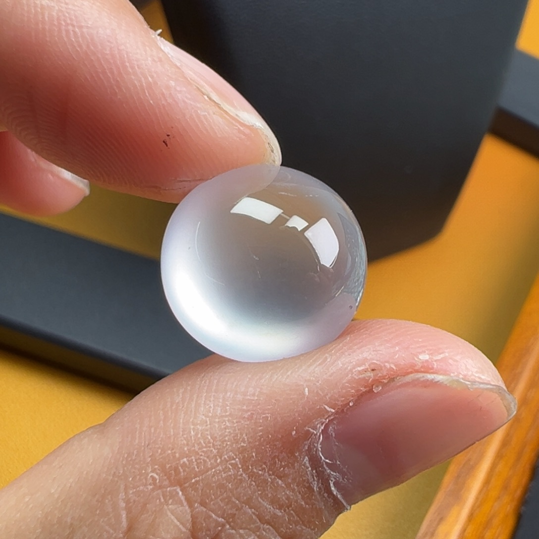 翡翠颈饰未镶嵌蛋14.3