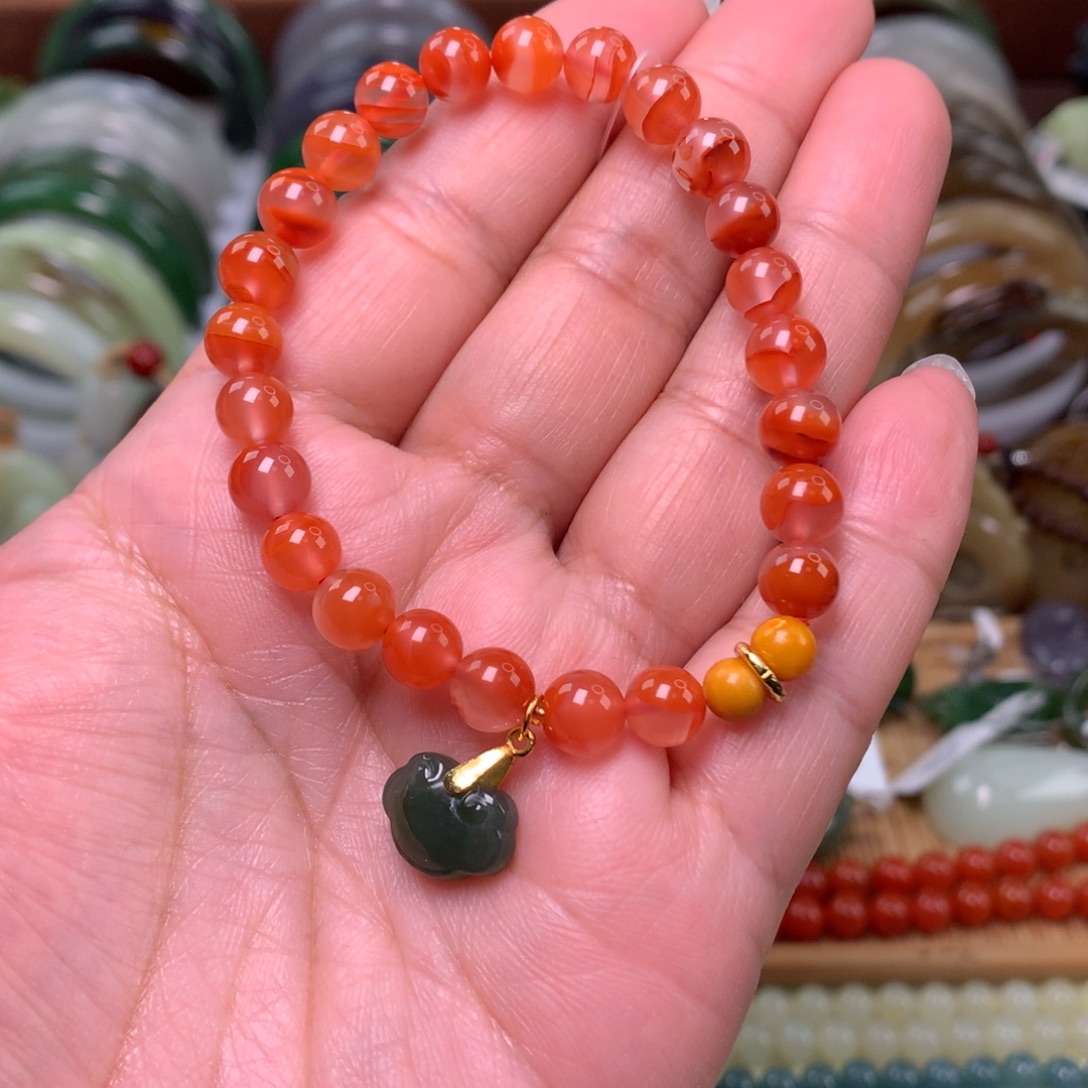 南红玛瑙未镶嵌手链卡0.7