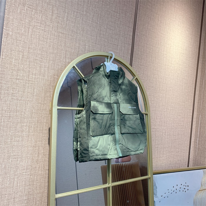 M1590    扎染  宝宝绿色厚马甲