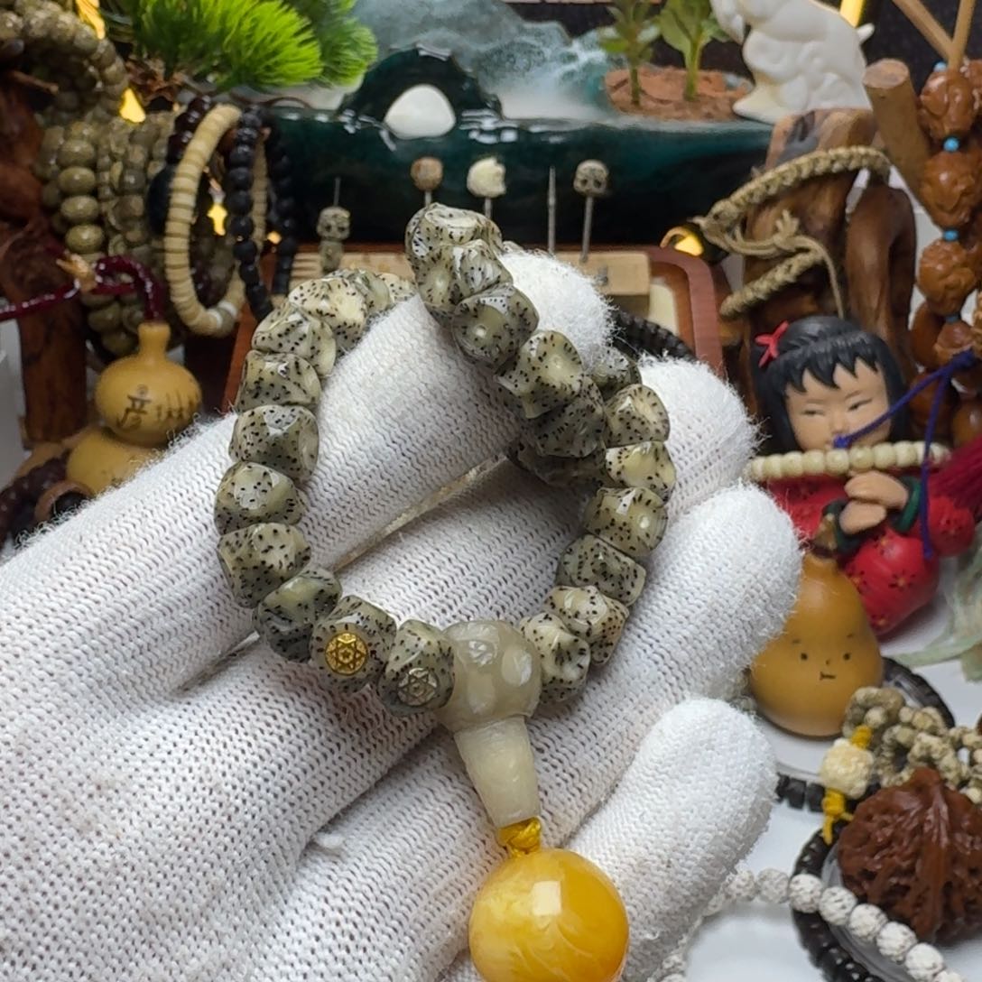 星月菩提手串4号车尺寸10石玉双标玛尼墩手持