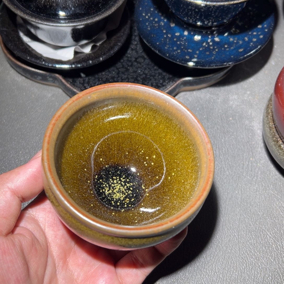 茶盏我想去买东西的路上我