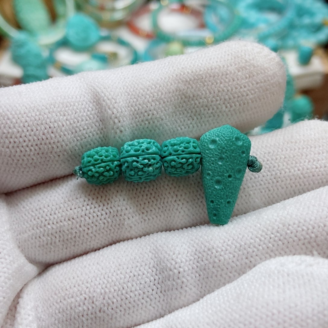 绿松石手链未镶嵌