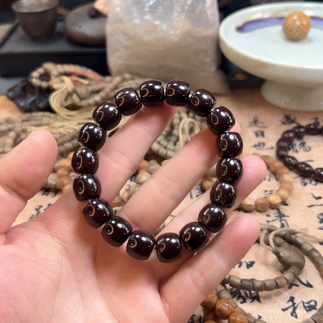 檀香紫檀（小叶紫檀）今天下午一开始