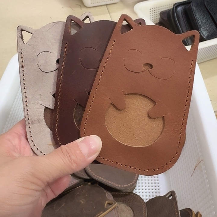 真牛皮猫咪卡套三个