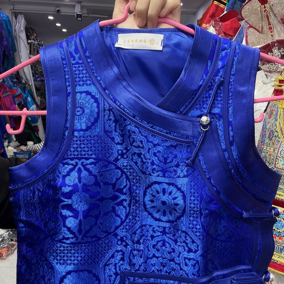 闪电购宝蓝色小孩3岁