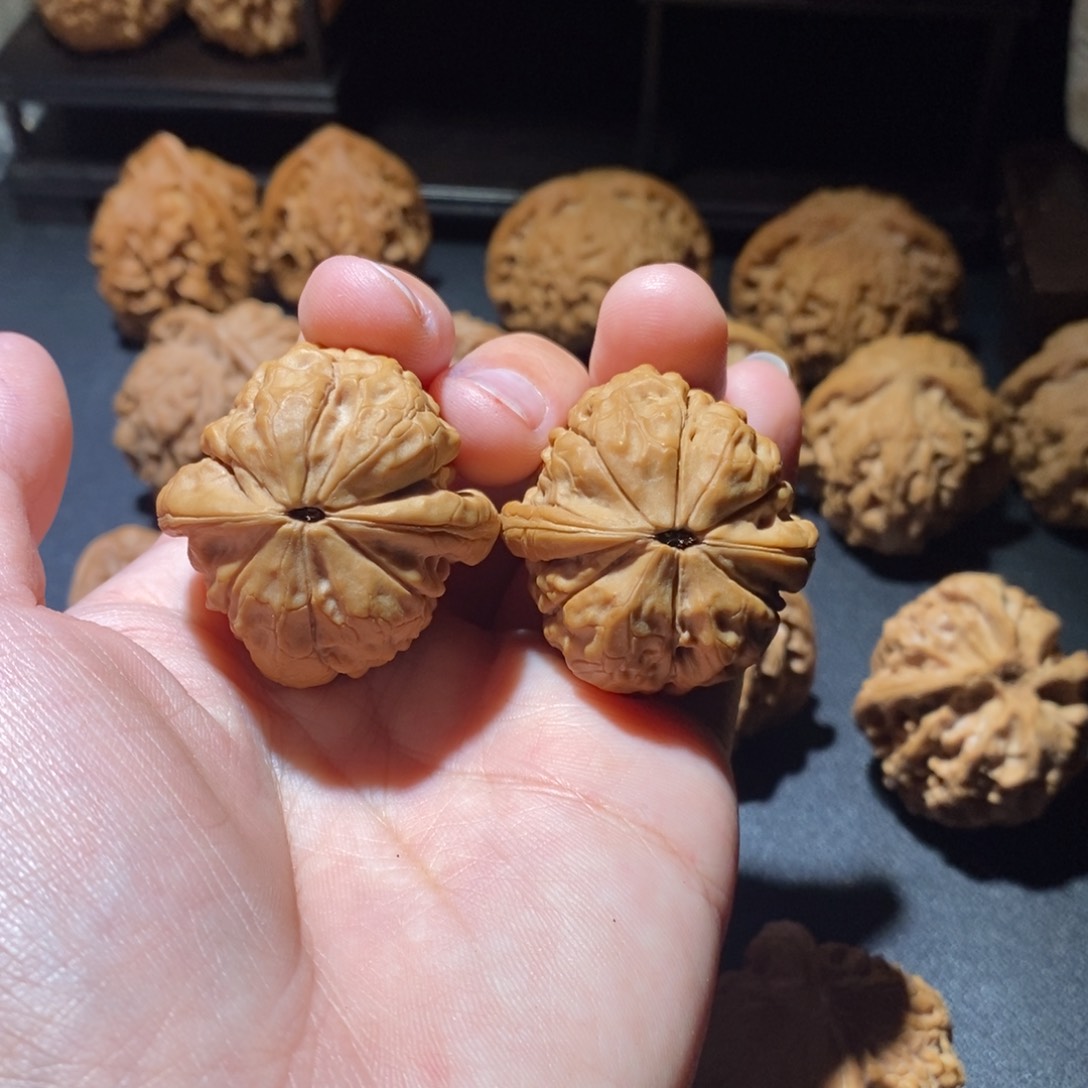 文玩核桃吊坠甲骨文