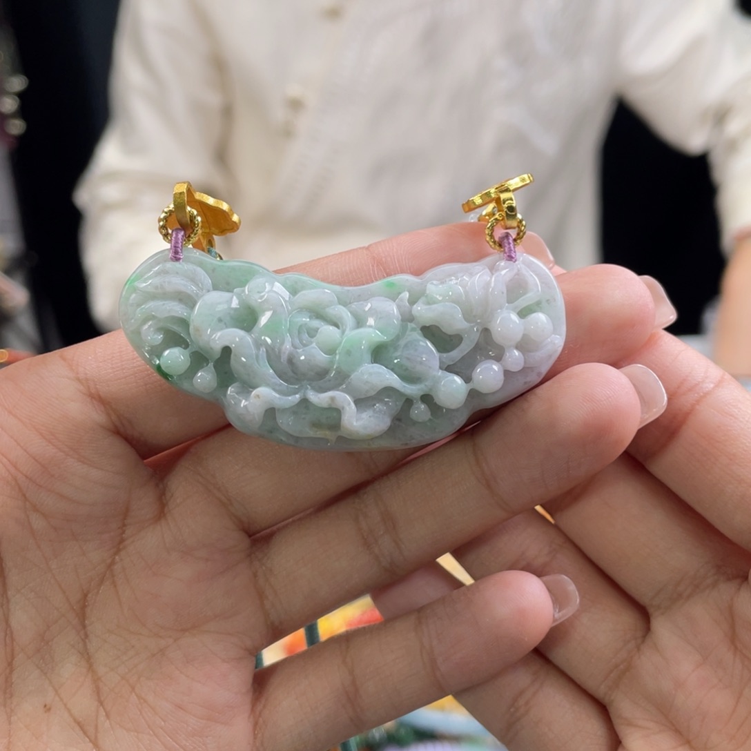 翡翠颈饰未镶嵌代编织