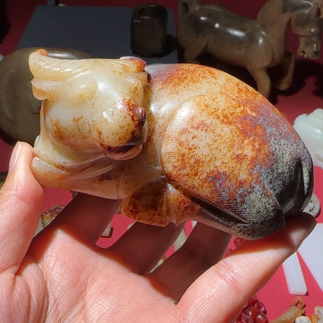 和田玉挂件未镶嵌红*