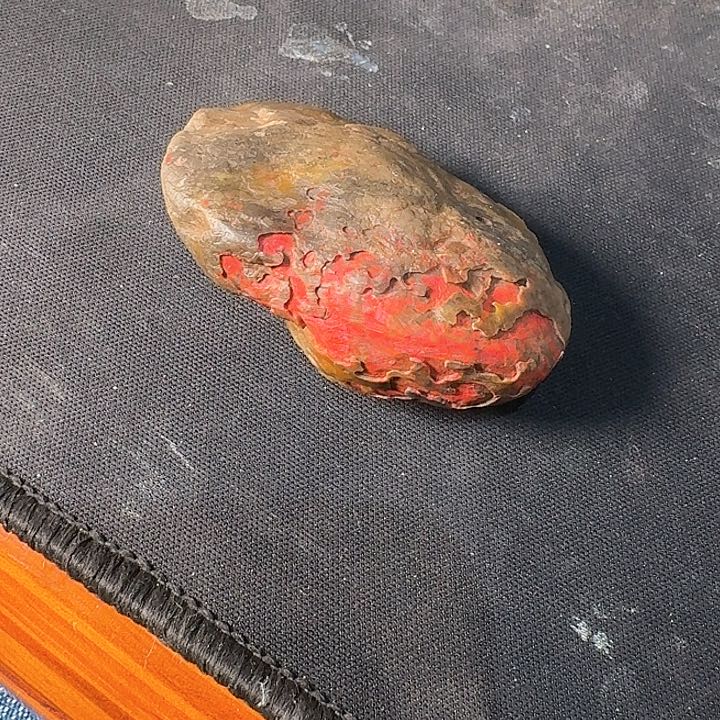 昌化石昌化田黄鸡血原石