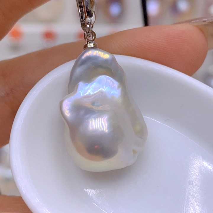 未镶嵌淡水珍珠吊坠(赠链)