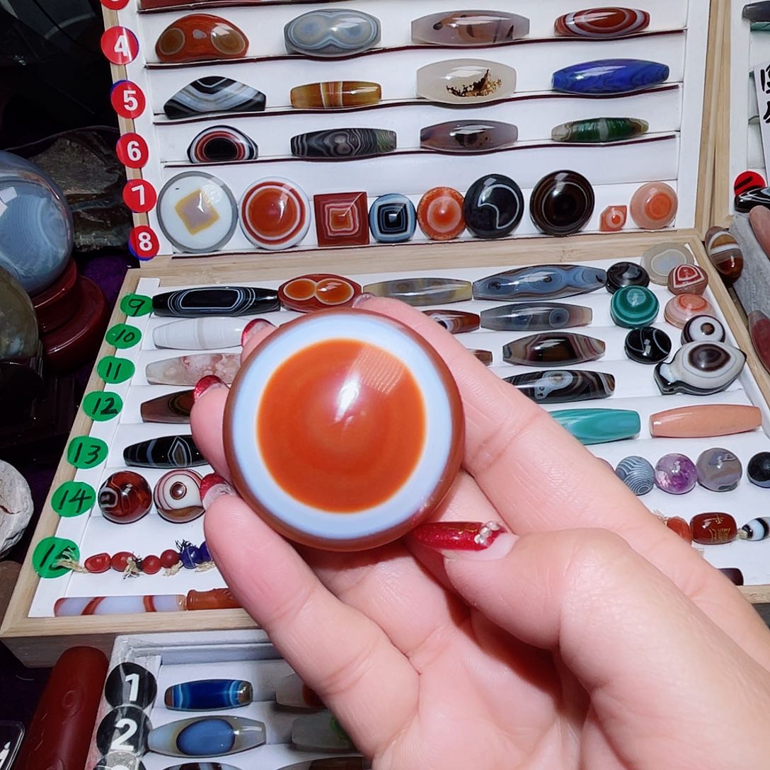 玛瑙/玉髓颈饰合金
