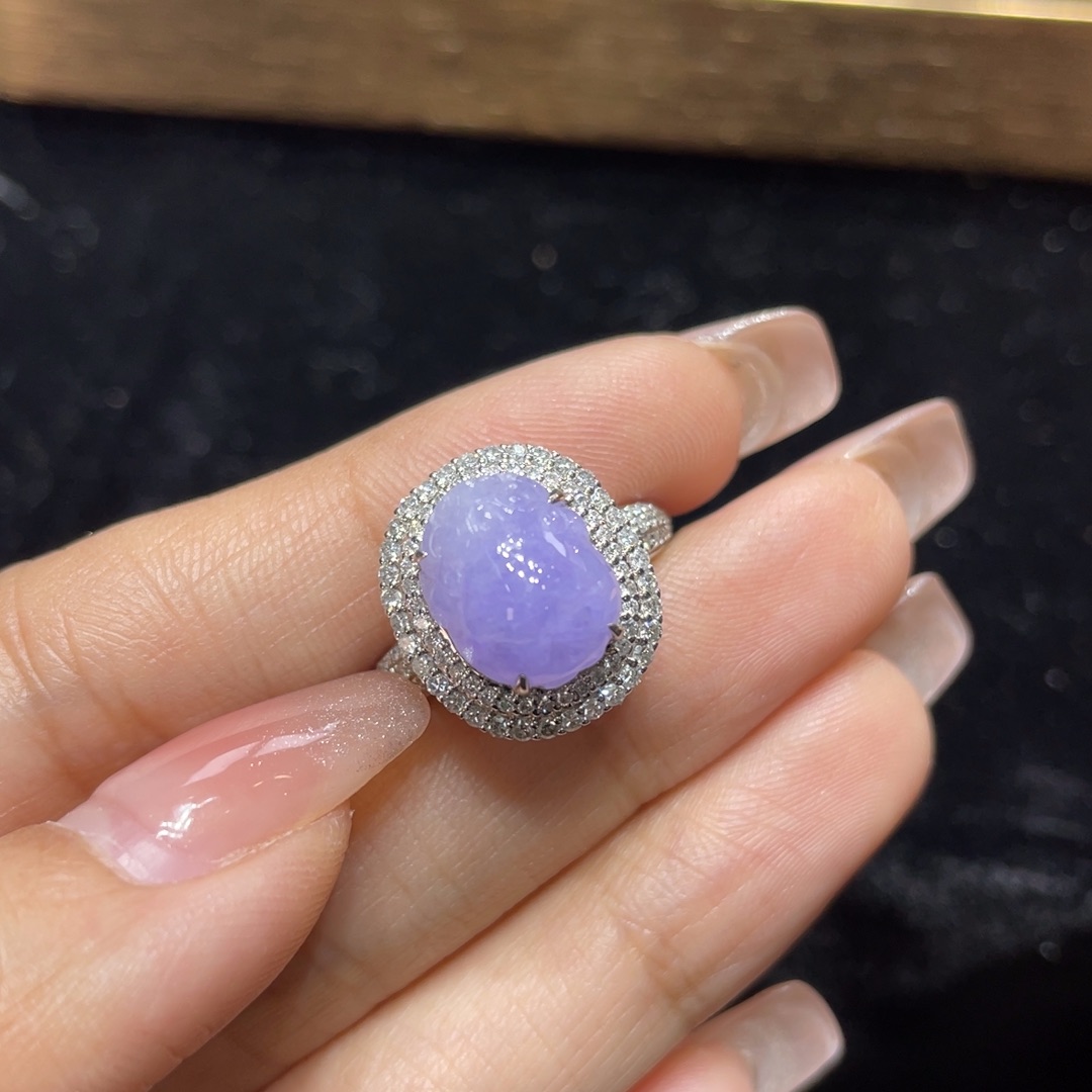 翡翠颈饰18K金镶嵌天然缅甸翡翠