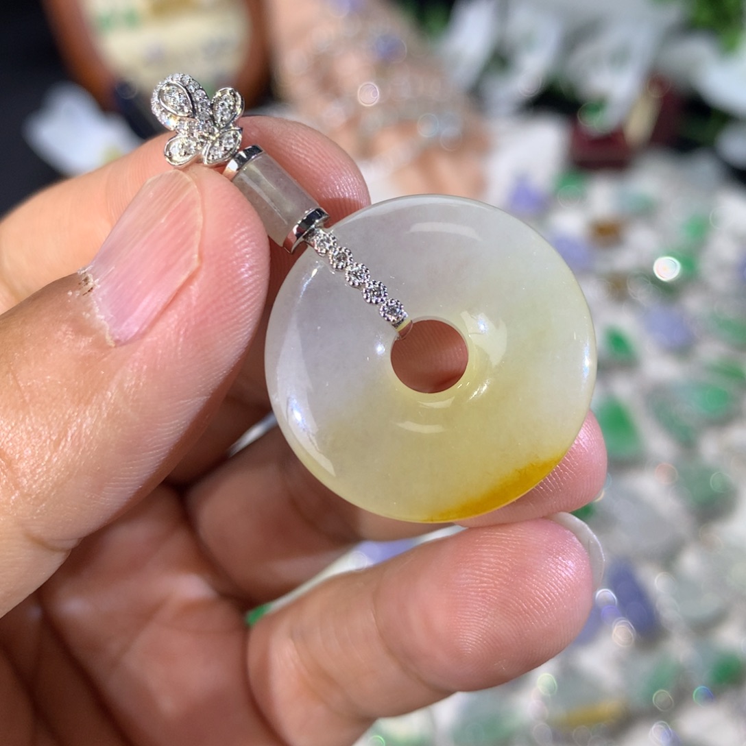 吊坠(不含链)18K金镶嵌翡翠