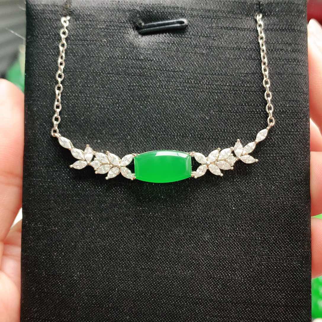 玛瑙/玉髓吊坠未镶嵌