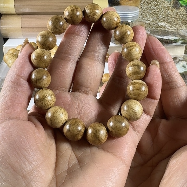 手串沉香菩萨棋沉香