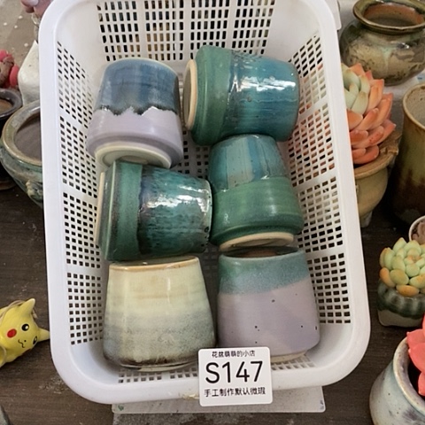 紫砂花盆147微瑕品口径4厘米左右