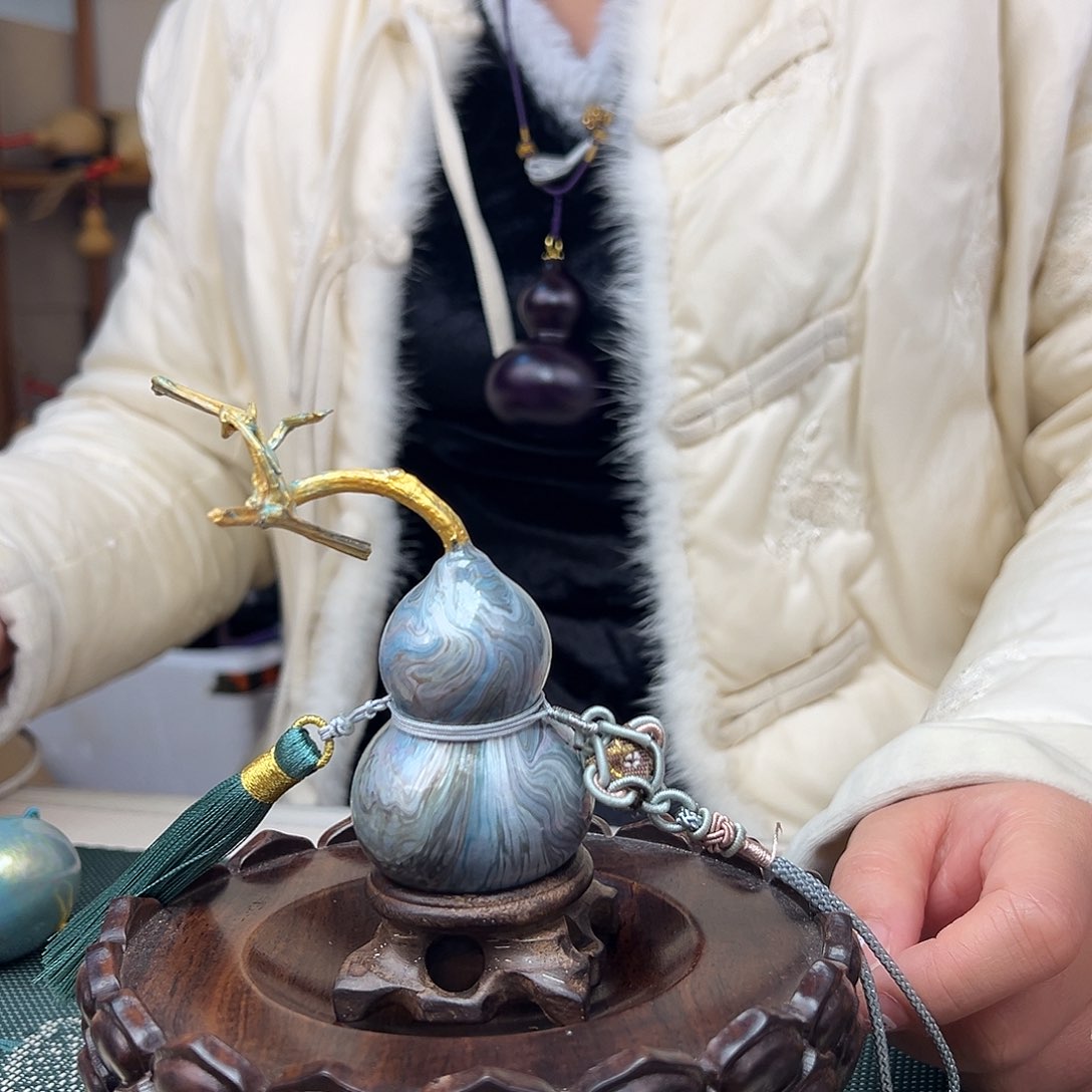 12---------------------