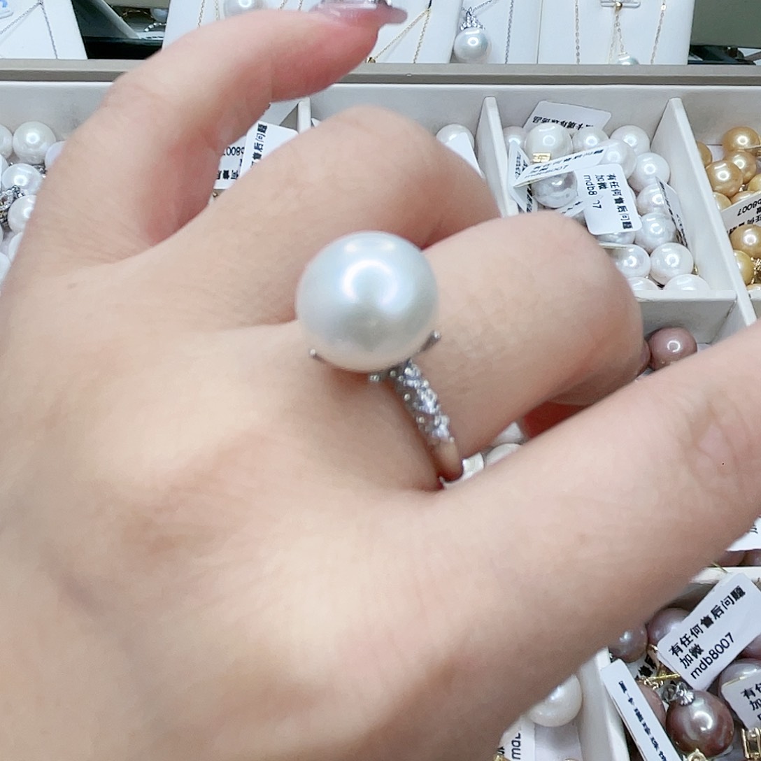 淡水珍珠颈饰未镶嵌