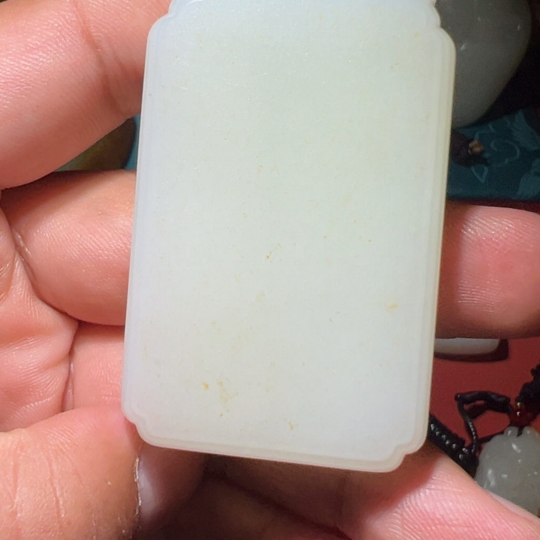 和田玉（糖玉）未镶嵌颈饰