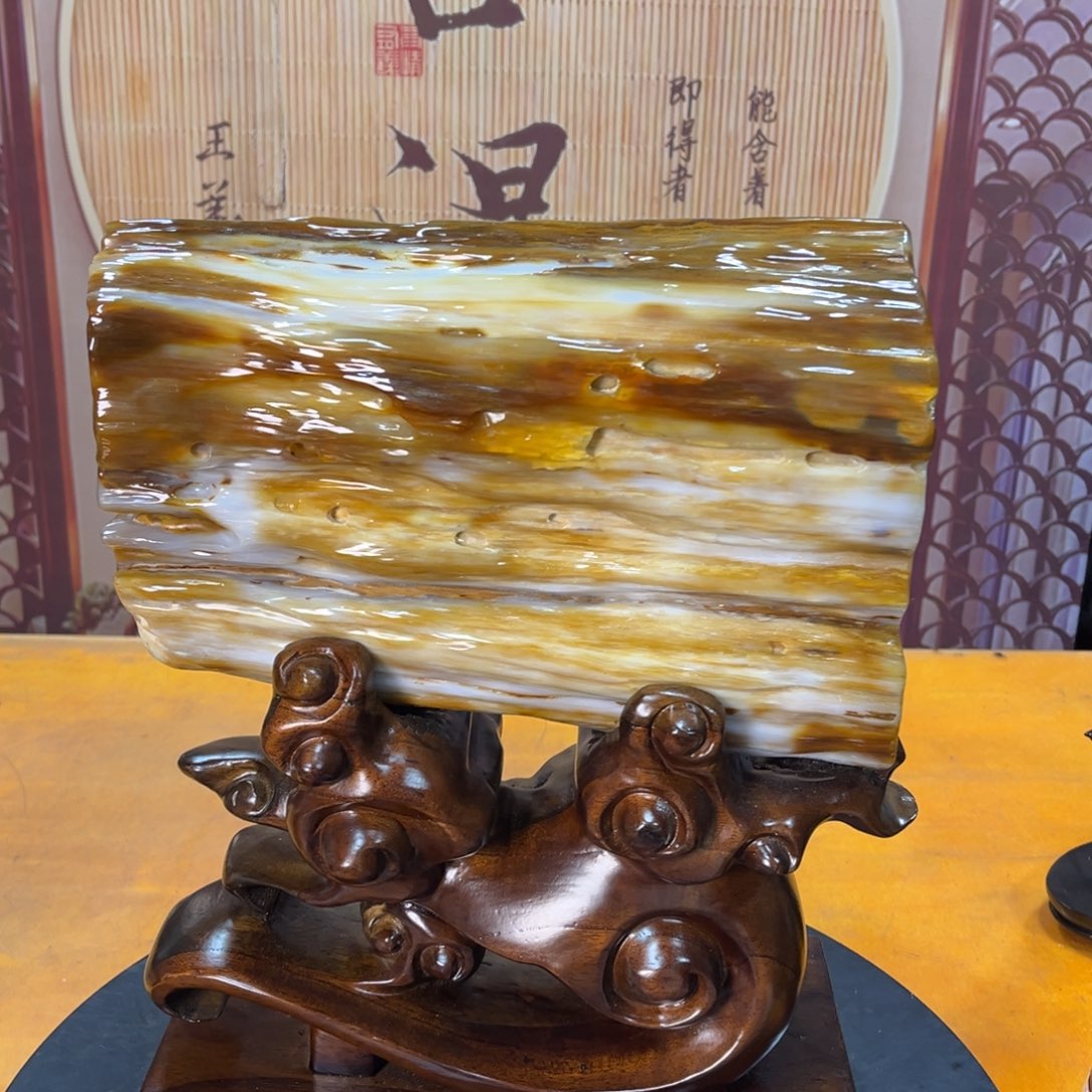 硅化玉（树化玉）未镶嵌摆件