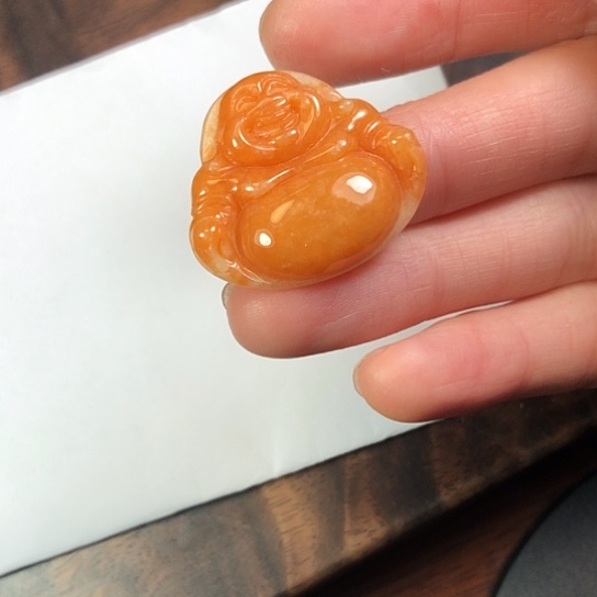 翡翠未镶嵌颈饰缅甸A货，每天下午1点半开播