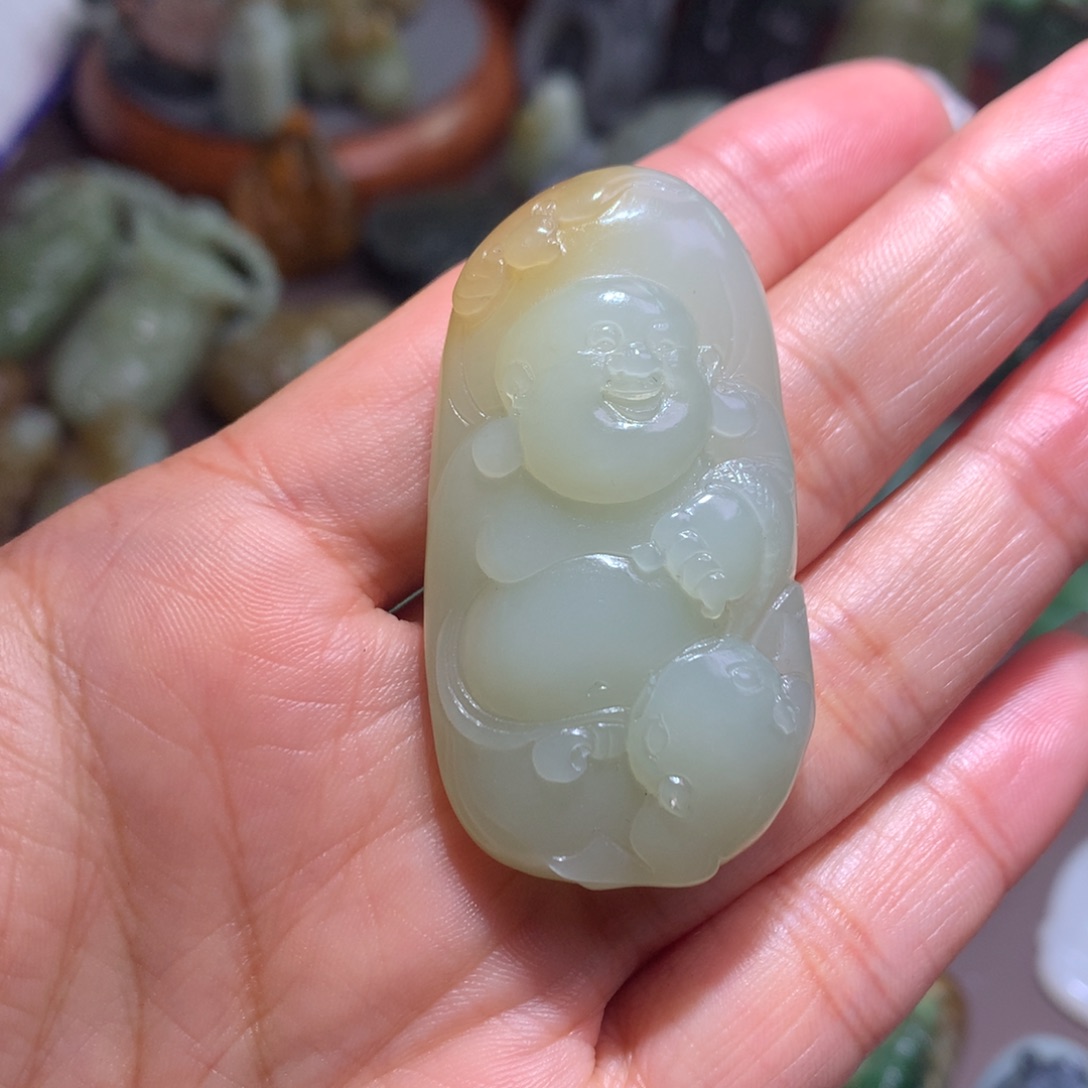颈饰未镶嵌和田玉