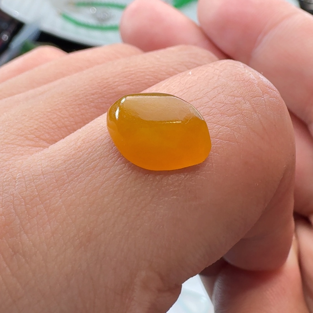 定制翡翠未镶嵌随行蛋面