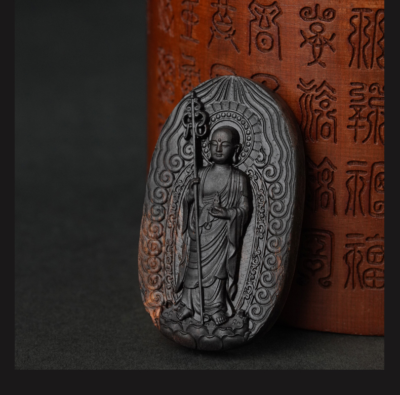 印尼天然沉香佛牌九华山地藏王菩萨随身佛