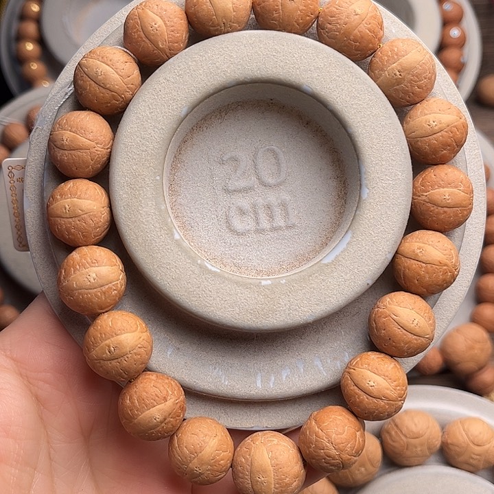 凤眼菩提手串14福利