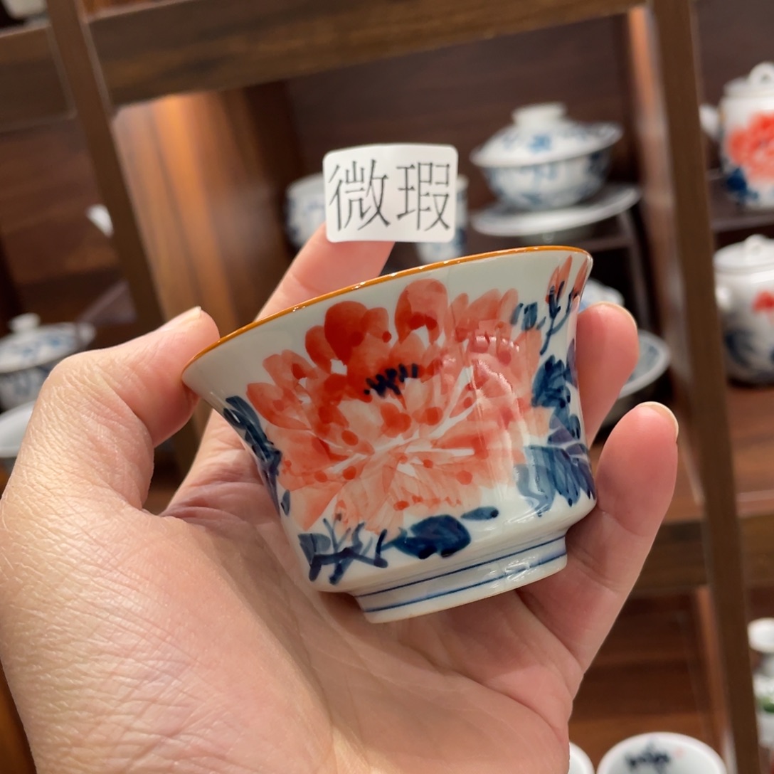 釉下手绘茶具微瑕