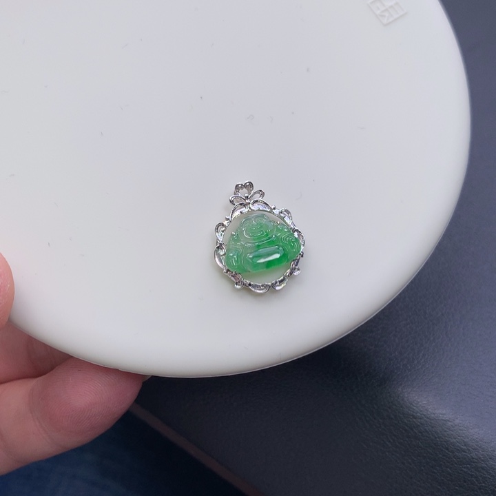 翡翠18K金镶嵌颈饰48小时鉴赏期退货不扣服务费