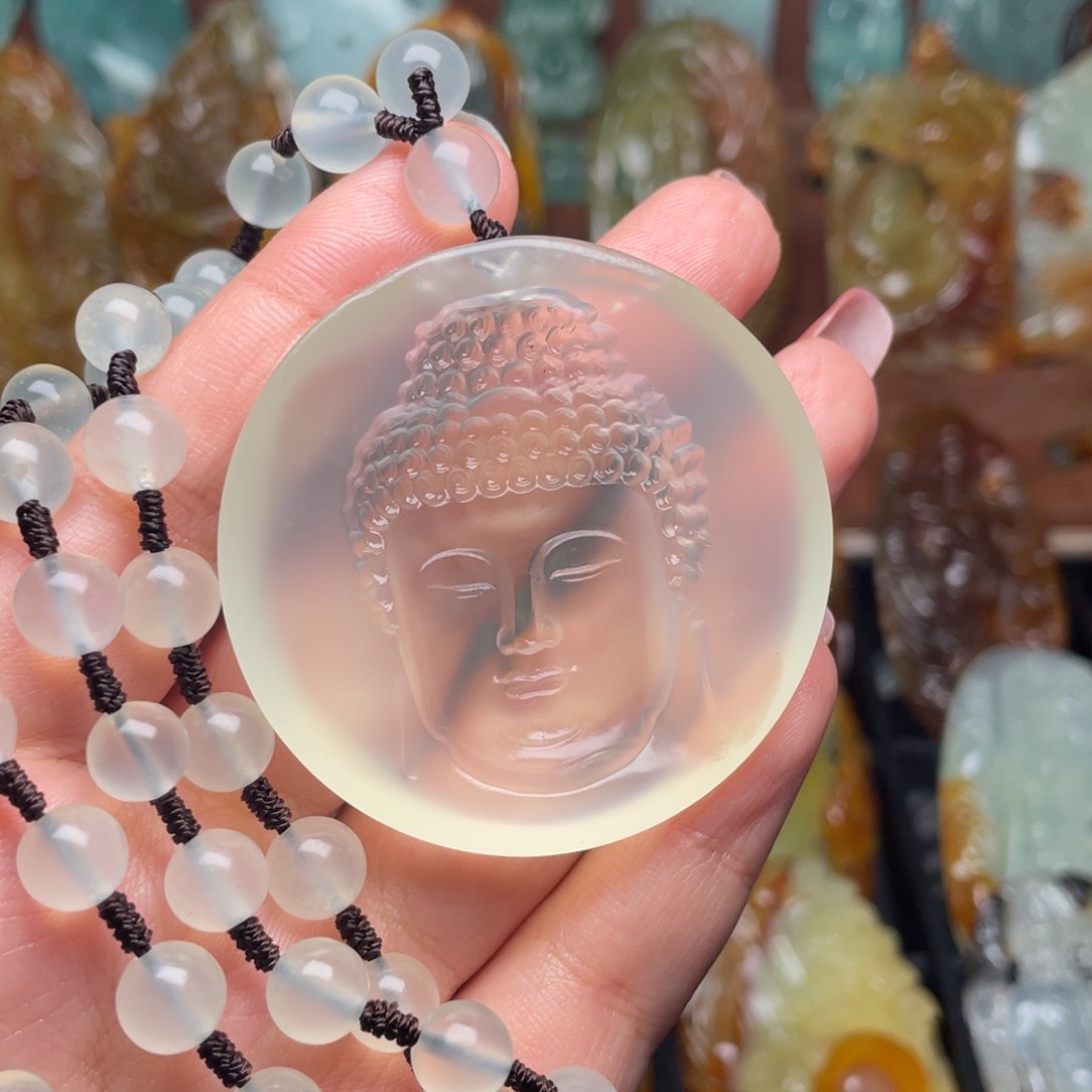 蛇纹石玉颈饰未镶嵌终**下